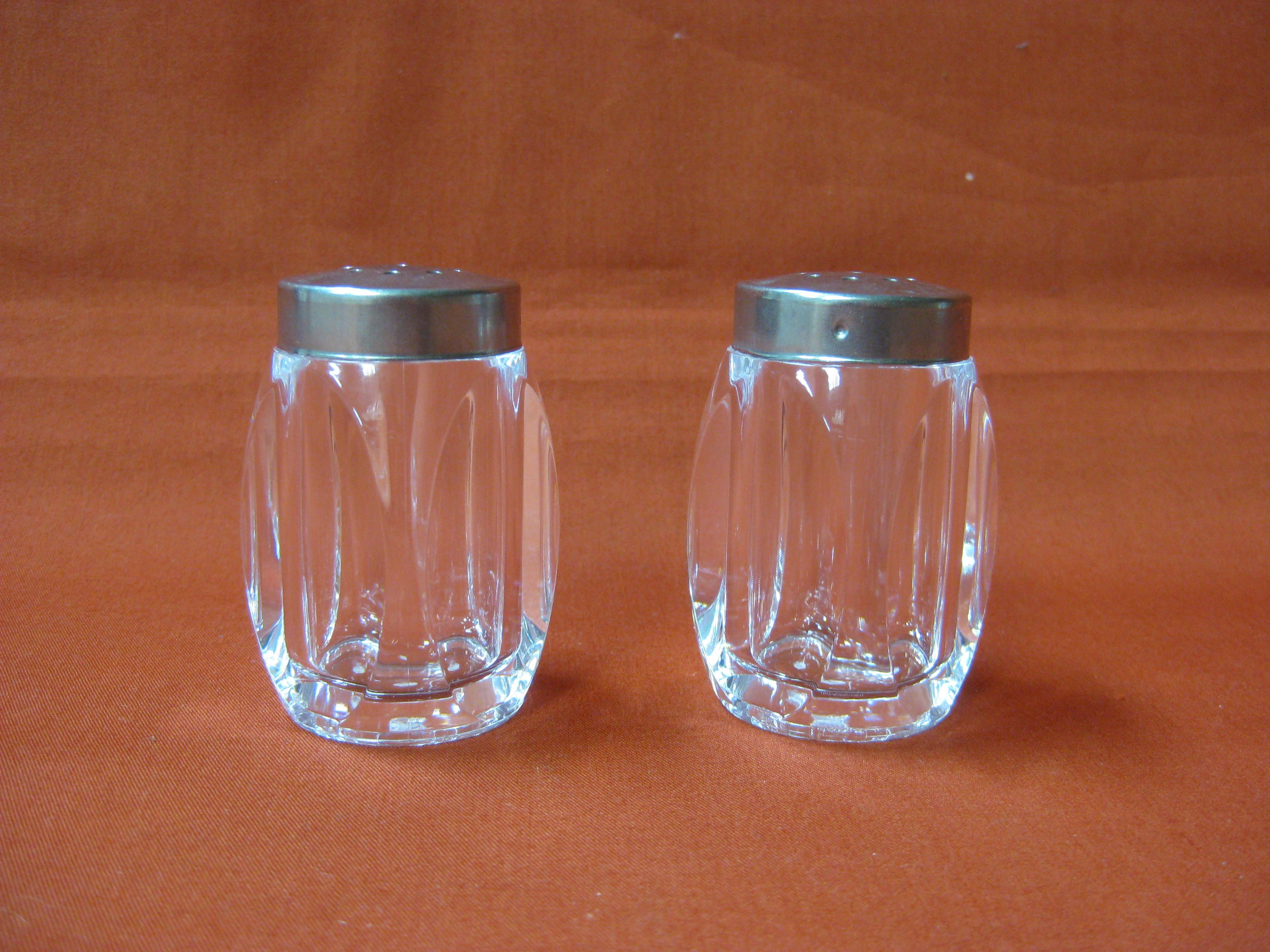 Acrylic Salt & Pepper Shaker Set III
