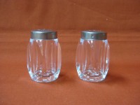 Acrylic Salt & Pepper Shaker Set III
