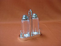 Acrylic Salt & Pepper Shaker Set II