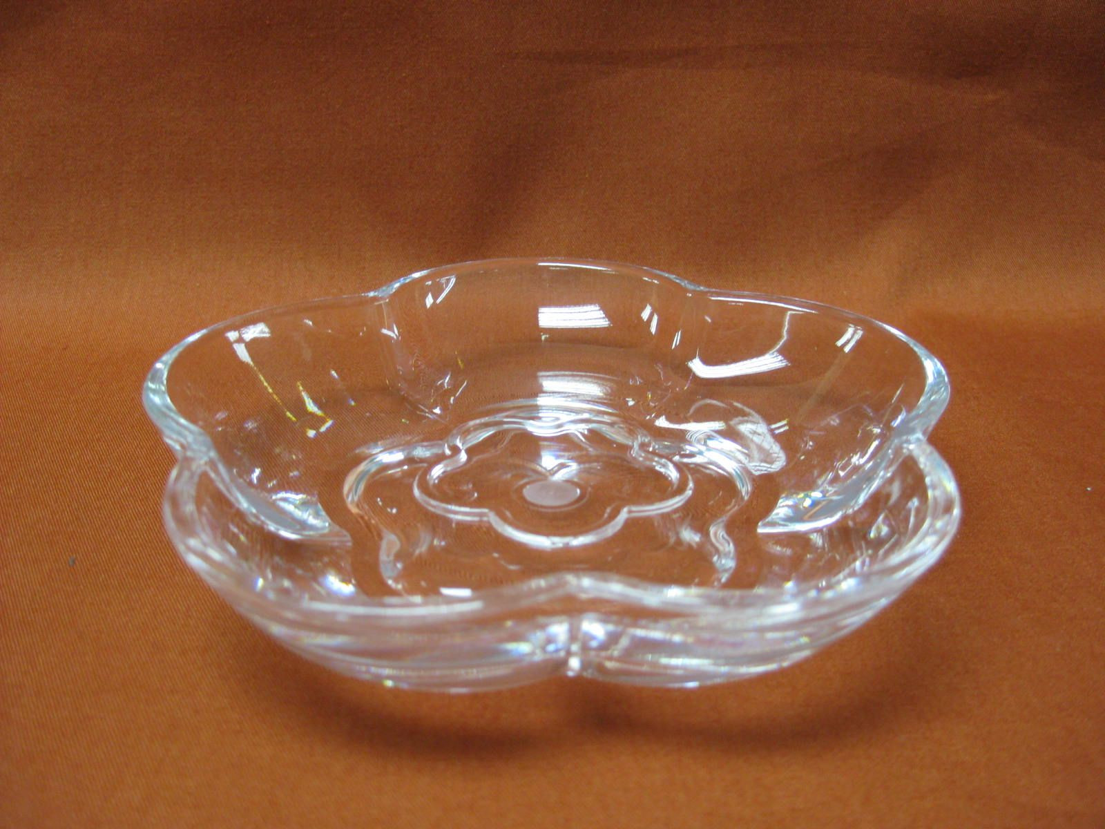 Acrylic Soap Dish V