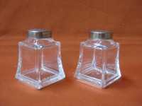 Acrylic Salt & Pepper Shaker Set I